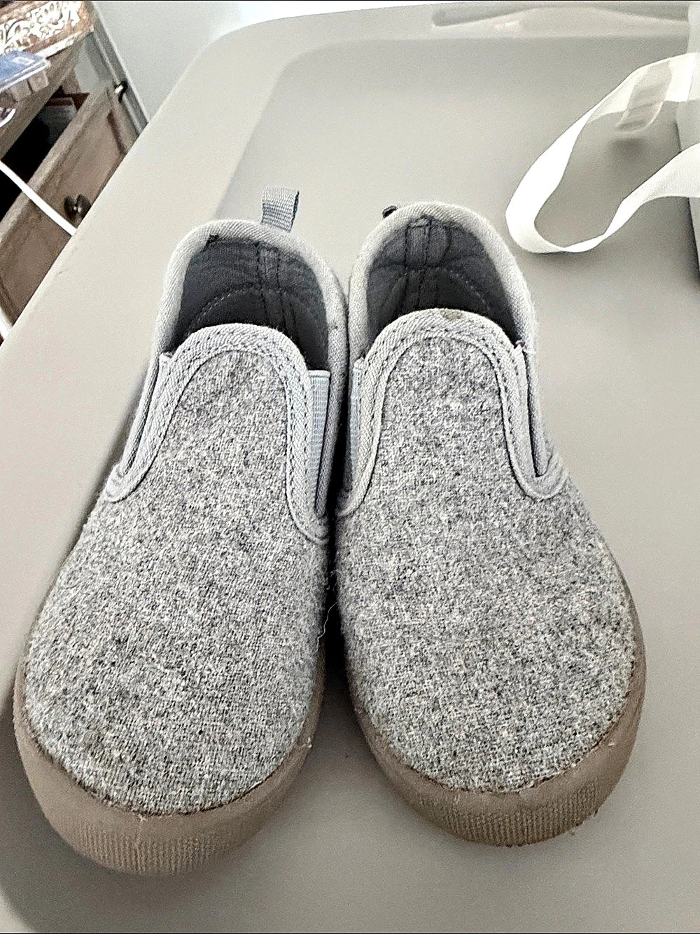 OshKosh B'gosh Toddler Slip-On Casual Shoes Gray Slip-On Sneakers Baby US 8